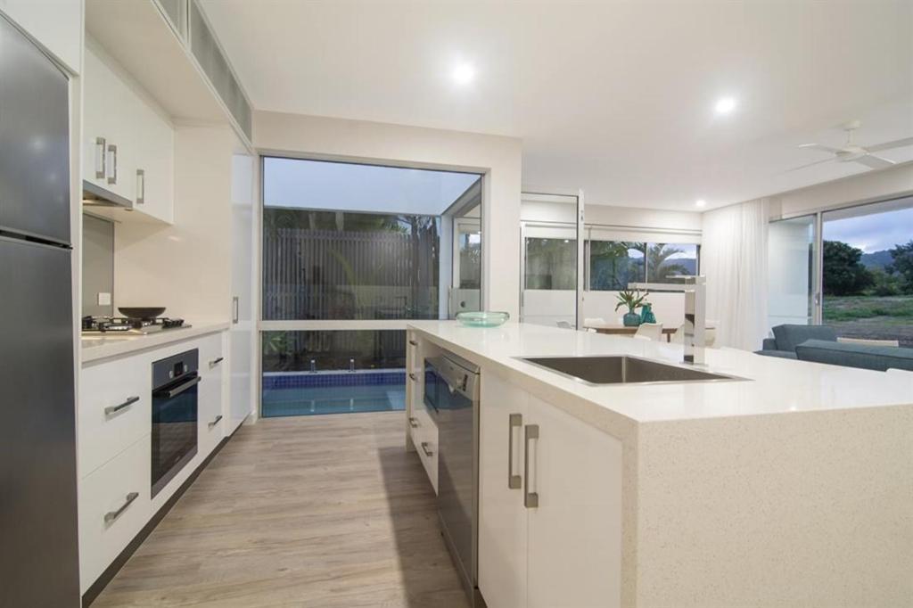 Pool Resort Port Douglas Kültér fotó