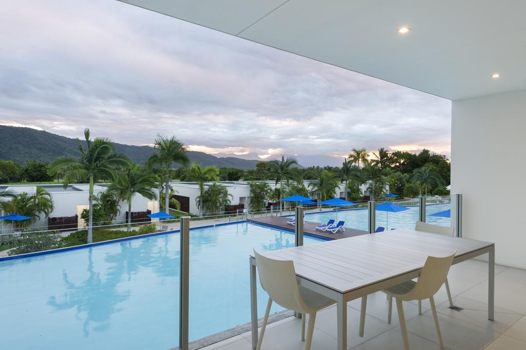 Pool Resort Port Douglas Szoba fotó
